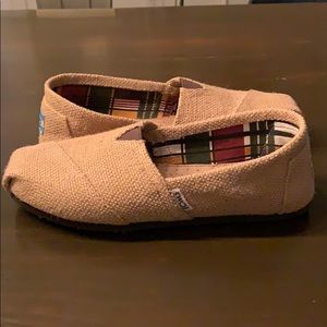 Brand New. Never Been Worn.